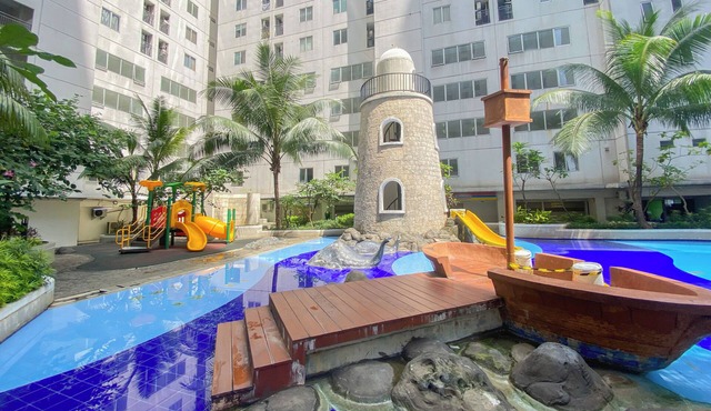 Comfort And Strategic 2Br Bassura City Apartment
