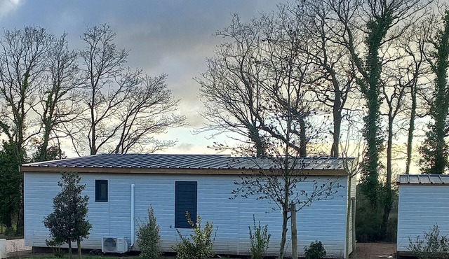 Comfort Chalet with AC & Parking/2 Bedrooms