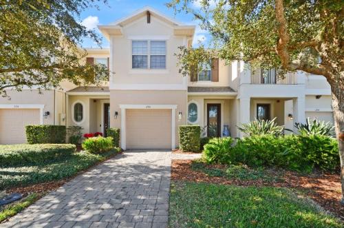 Comfort & Charm in Central Florida