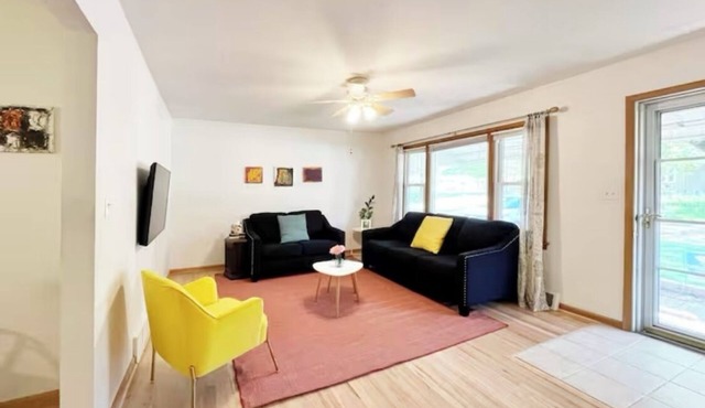 Comfort & Convenience ~ 3 bed 1 bath Home