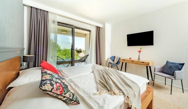 Comfort Double Room with Terrace Room #3