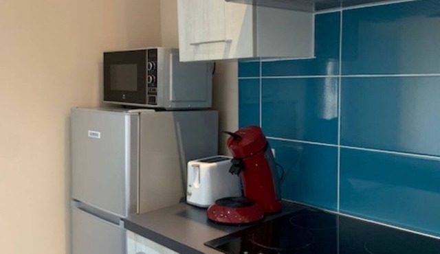 Comfortable 2-bedroom apartment in town center.