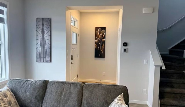 Comfort Haven | Modern 3BR Smart Home | A/C, WiFi & Free Parking