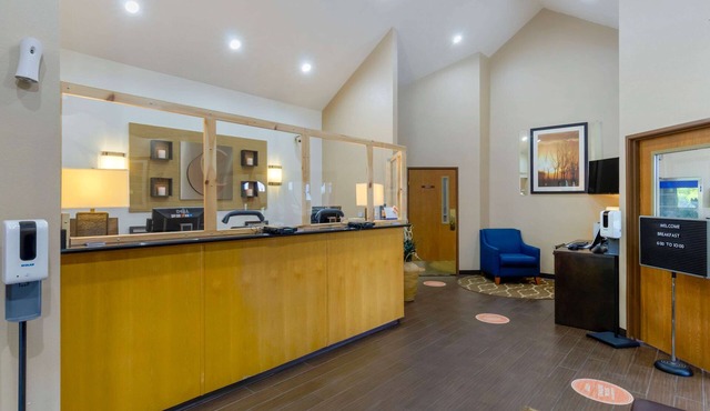Comfort Inn Atkins-Marion I-81
