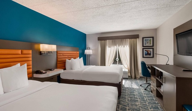 Comfort Inn Falls Church - Tysons Corner