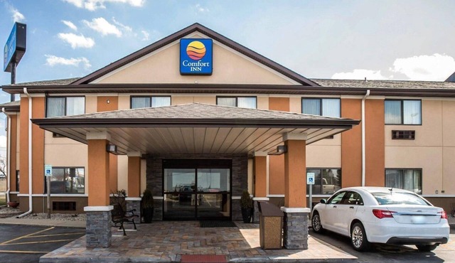 Comfort Inn Morris I-80