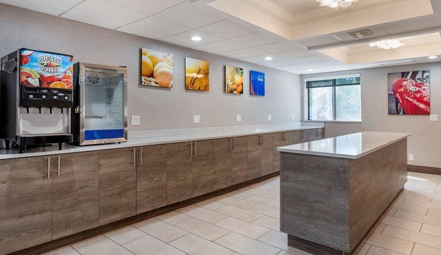 Comfort Inn Near Greenfield Village