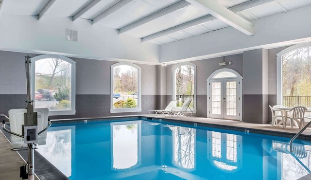 Comfort Inn - Pocono Mountains