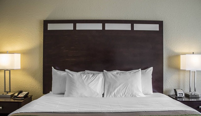 Comfort Inn St. Clairsville