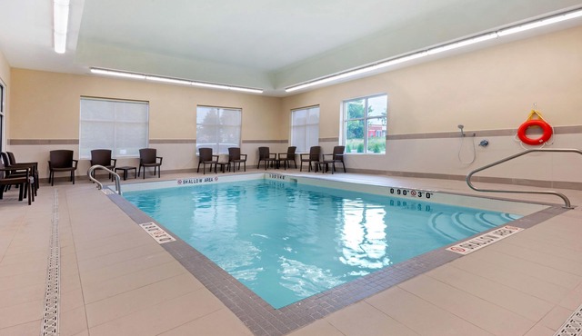 Comfort Inn & Suites