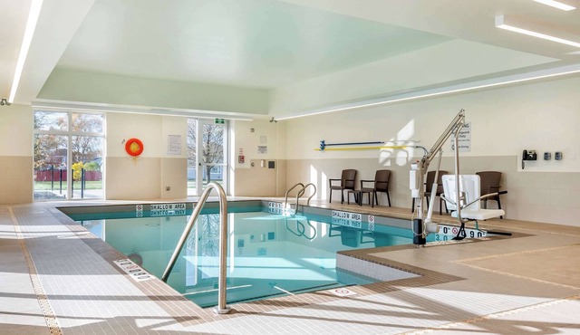 Comfort Inn & Suites