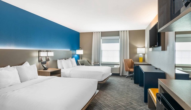 Comfort Inn & Suites Chesterfield - St. Louis