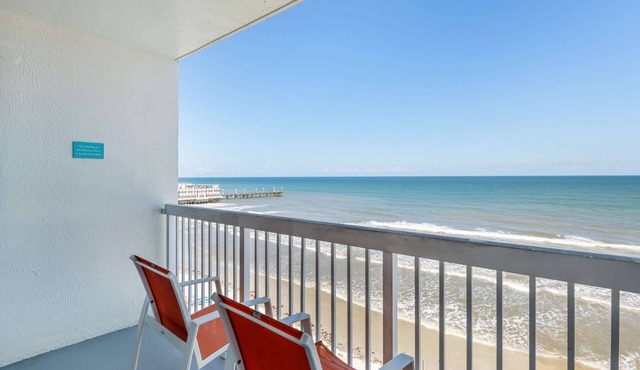 Comfort Inn & Suites Daytona Beach Oceanfront