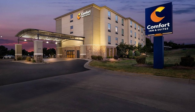 Comfort Inn & Suites Fort Smith I-540