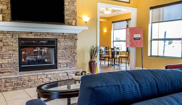 Comfort Inn & Suites Franklin East