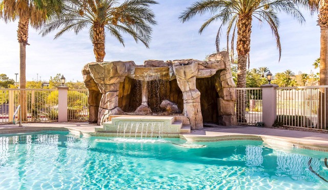 Comfort Inn & Suites Henderson - Las Vegas