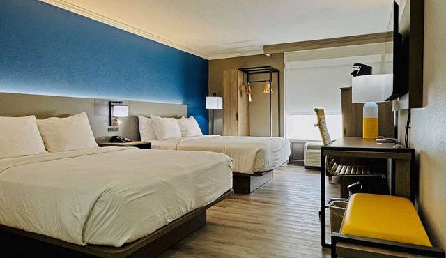 Comfort Inn & Suites Houston I-10 West Energy Corridor
