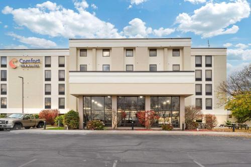 Comfort Inn & Suites Johnstown - Richland Town Center