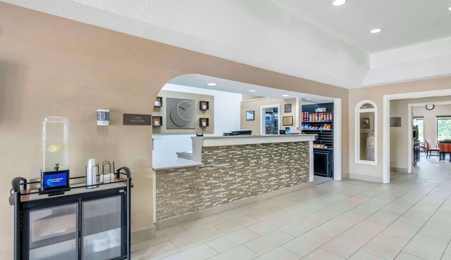 Comfort Inn & Suites La Grange - Louisville Area