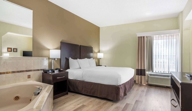 Comfort Inn & Suites Lake Norman