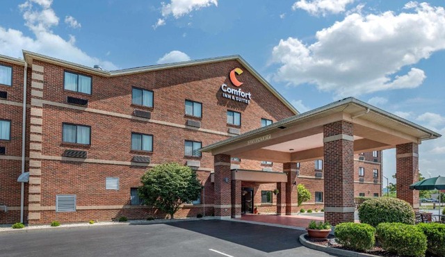 Comfort Inn & Suites Lawrenceburg