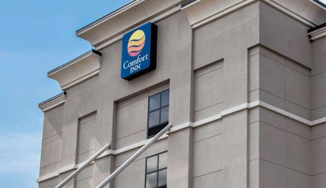 Comfort Inn & Suites Lumberton Central I-95