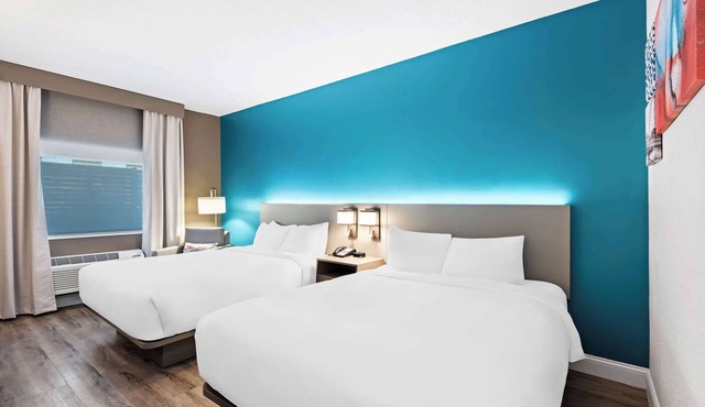 Comfort Inn & Suites Mason City - Clear Lake