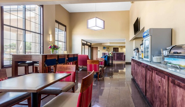 Comfort Inn & Suites McComb