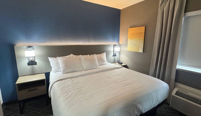 Comfort Inn & Suites Memphis Germantown