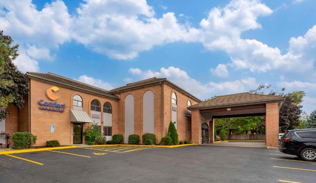 Comfort Inn & Suites Mundelein-Vernon Hills