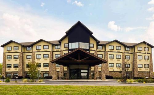 Comfort Inn & Suites Near Lake Guntersville