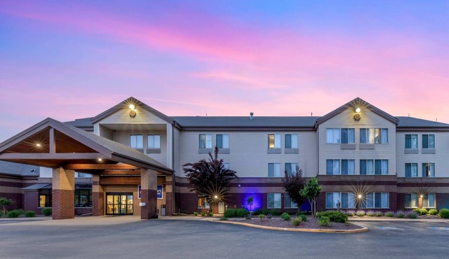 Comfort Inn & Suites New Lisbon