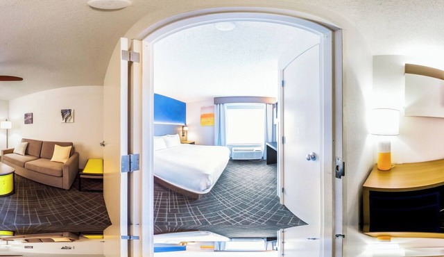 Comfort Inn & Suites O'Fallon - St. Louis Area