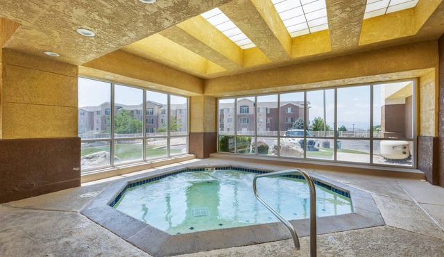 Comfort Inn & Suites Orem - Provo