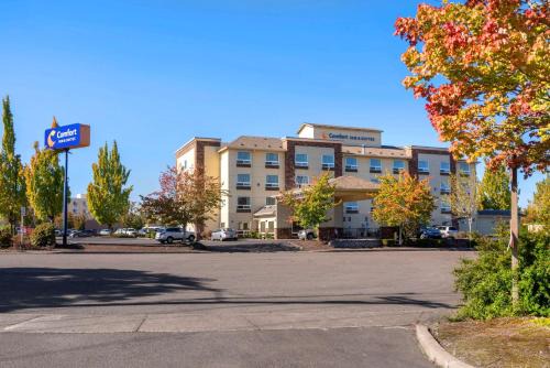 Comfort Inn & Suites Salem Northeast