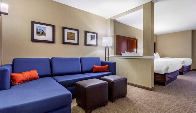 Comfort Inn & Suites Sidney I-80