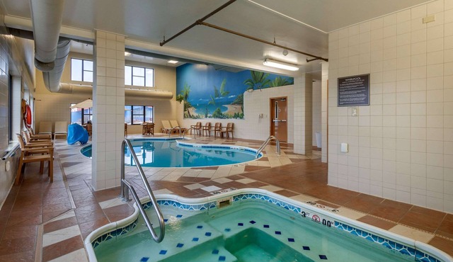 Comfort Inn & Suites Springfield I-44