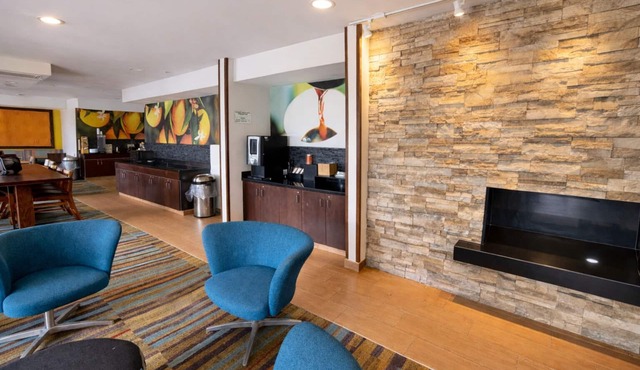 Comfort Inn & Suites Texas City I-45