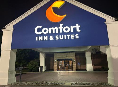Comfort Inn & Suites Toledo North
