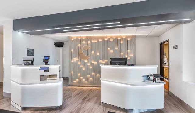 Comfort Inn & Suites Arlington Heights - Buffalo Grove