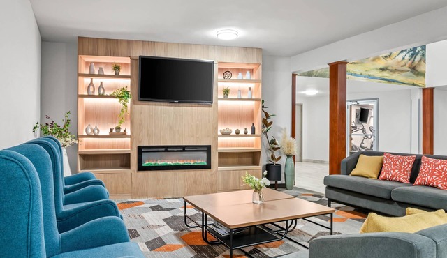 Comfort Inn & Suites