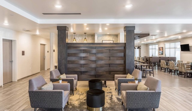 Comfort Inn & Suites Salt Lake City Airport