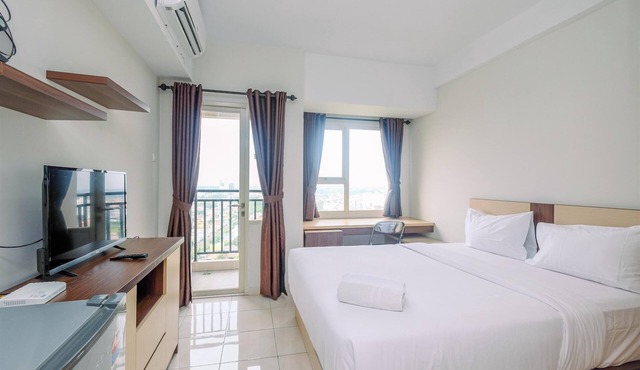 Comfort Living Studio at Margonda Residence 5 Apartment
