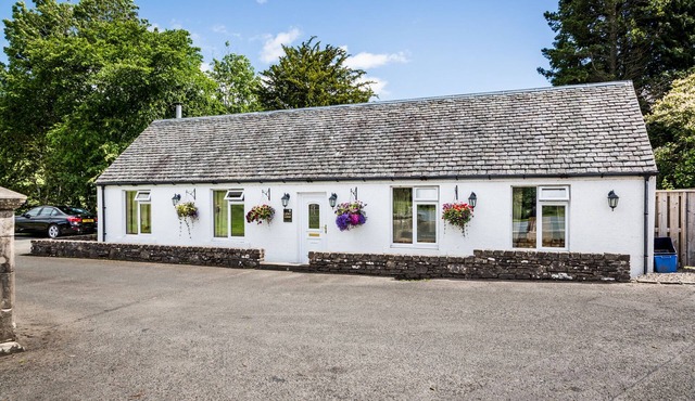 Comfort Lodge with Countryside view Leny Lodge at Leny Estate