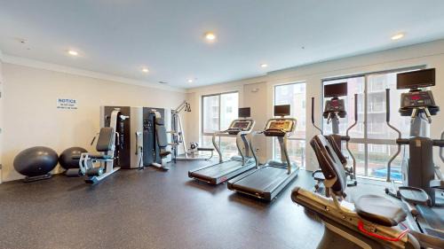 Comfort Meets Convenience Parking Gym near NYC