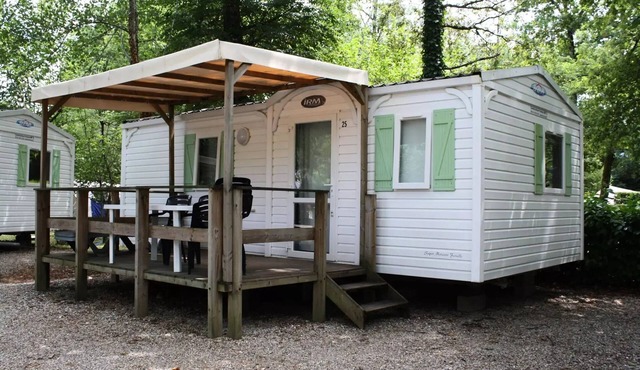 Comfort mobile home with covered terrace (27.50 m²) sleeps 6