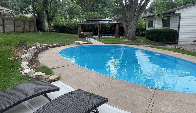 Comfort & Space: 5BR Family Getaway w/Pool, Fire Table, and game room!