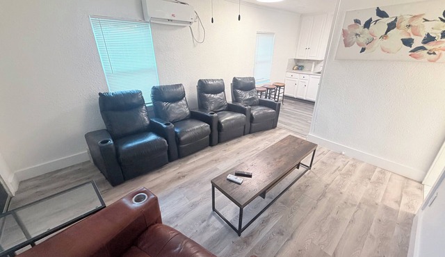 Comfort, Space & Convenience All in One Cozy Southside Escape