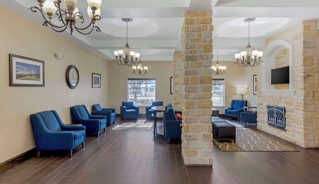 Comfort Suites Benbrook - Fort Worth Southwest