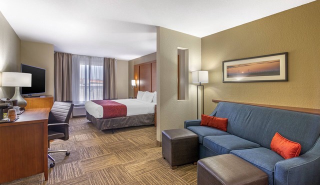 Comfort Suites Brunswick